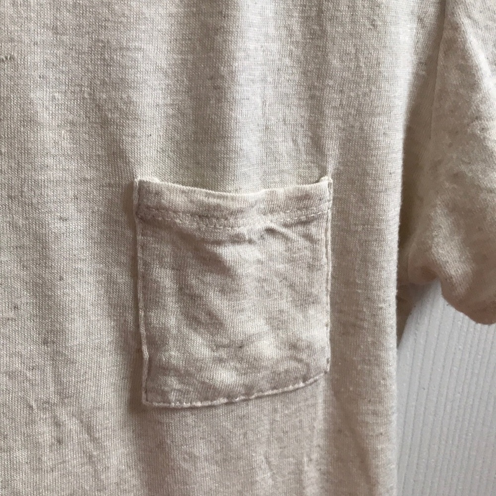Basic Pocket Scoop Neck Tee - Picture 3 of 5